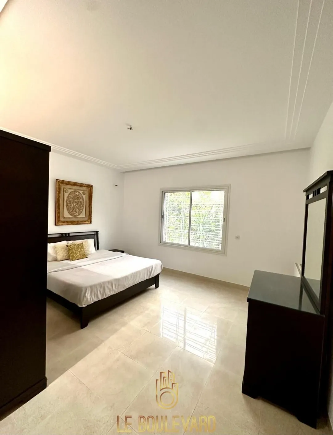 Location Annuelle : Villa S+3 Haut Standing Avec Jardin à Oued Souhil, Nabeul 