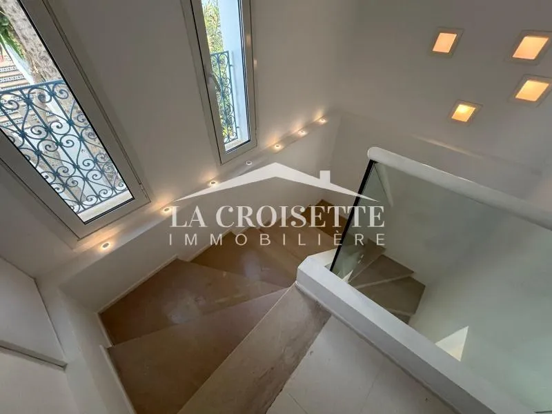 Duplex s3 meublé avec piscine à Gammarth MDL0697