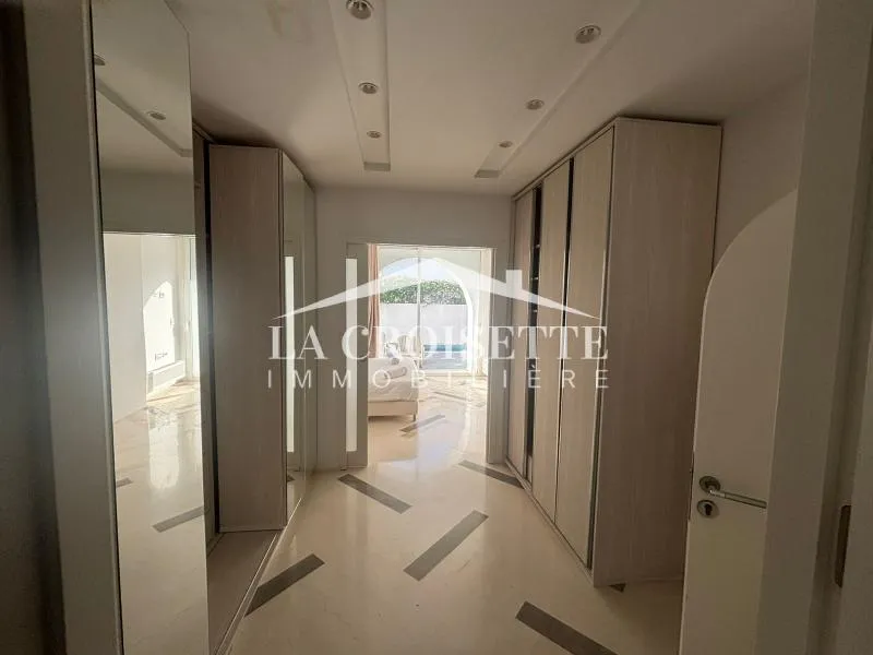 Duplex s3 meublé avec piscine à Gammarth MDL0697