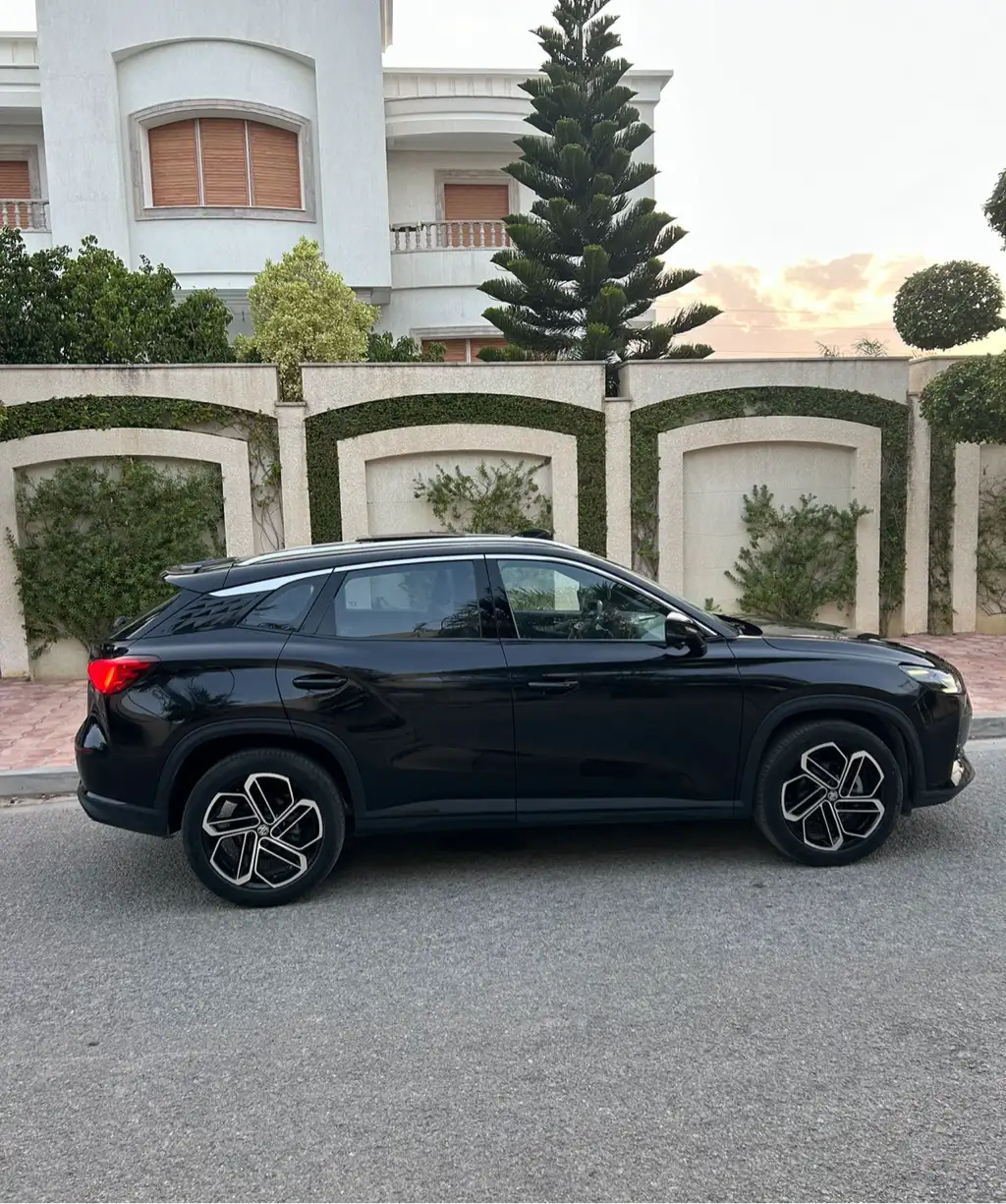 ✅ MG ONE LUXURY BVA NEUVE SUR LEASING ✅
