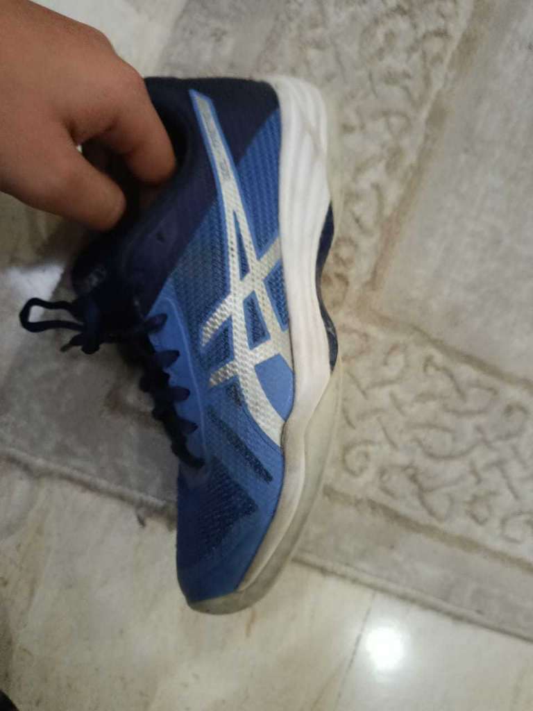 Asics handball porté que 3 fois