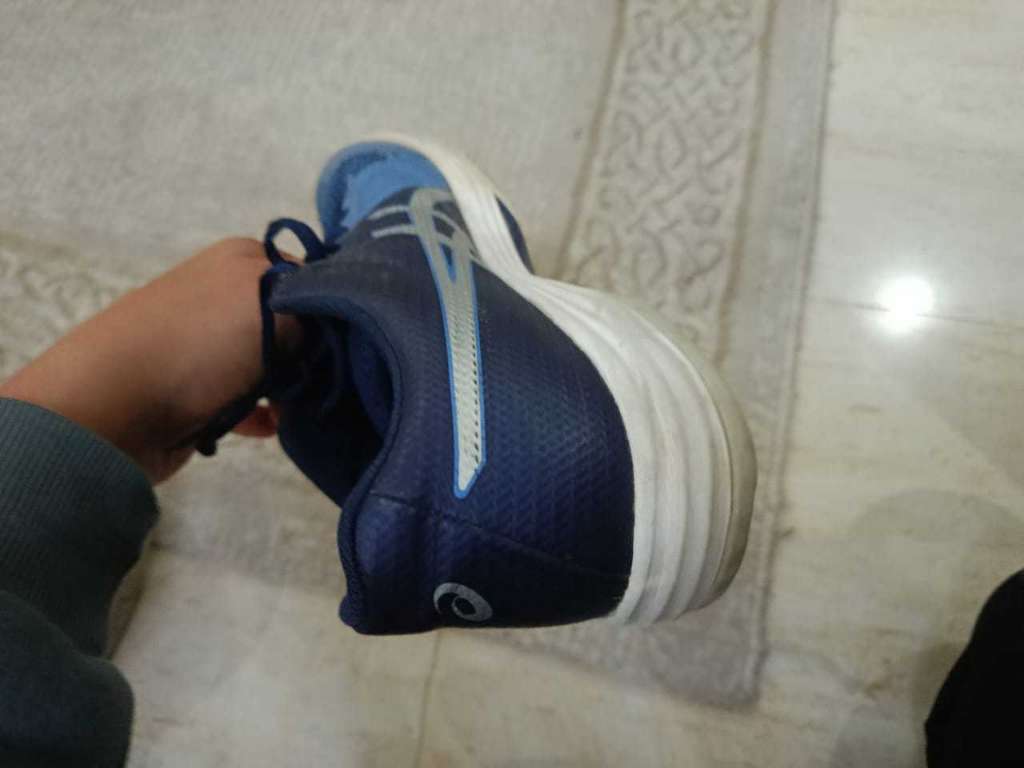 Asics handball porté que 3 fois