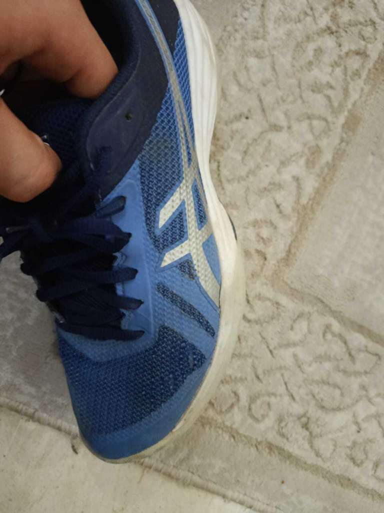 Asics handball porté que 3 fois