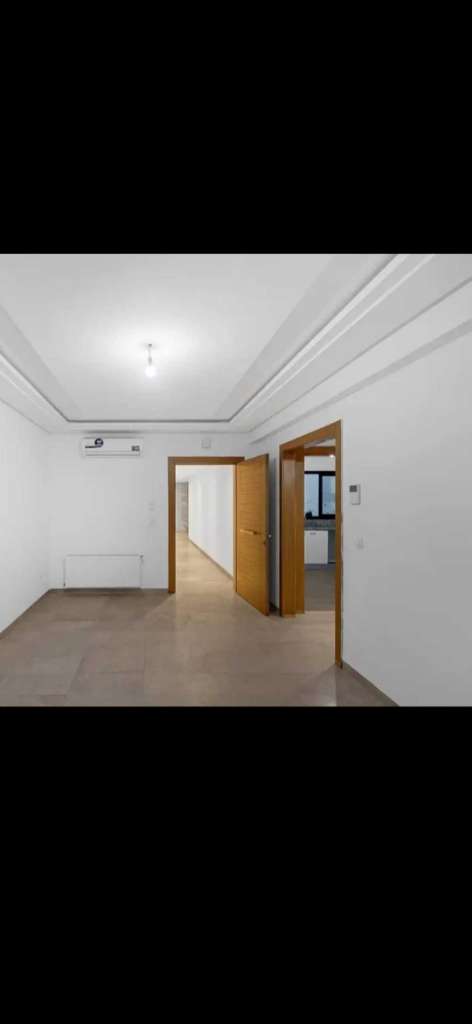 À LOUER – SAHLOUL (Avenue Yasser Arafat)
Appartement Haut Standing S+1 – 7ᵉ étage avec ascenseur 