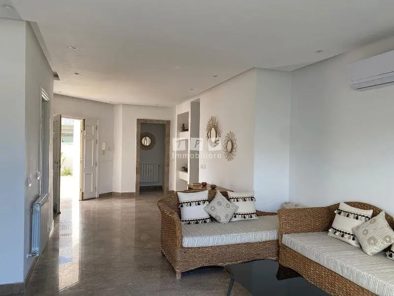 Villa HAMMADI (Réf: V2916)