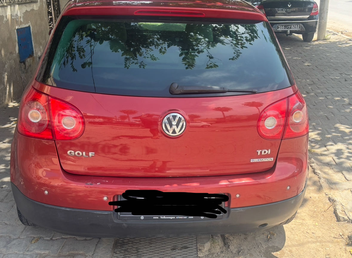 Golf 5 1.9 tdi bluemotion