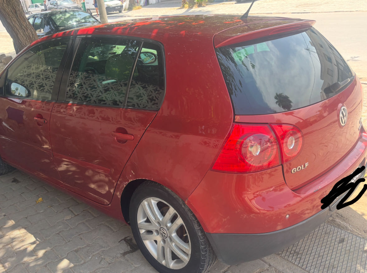 Golf 5 1.9 tdi bluemotion