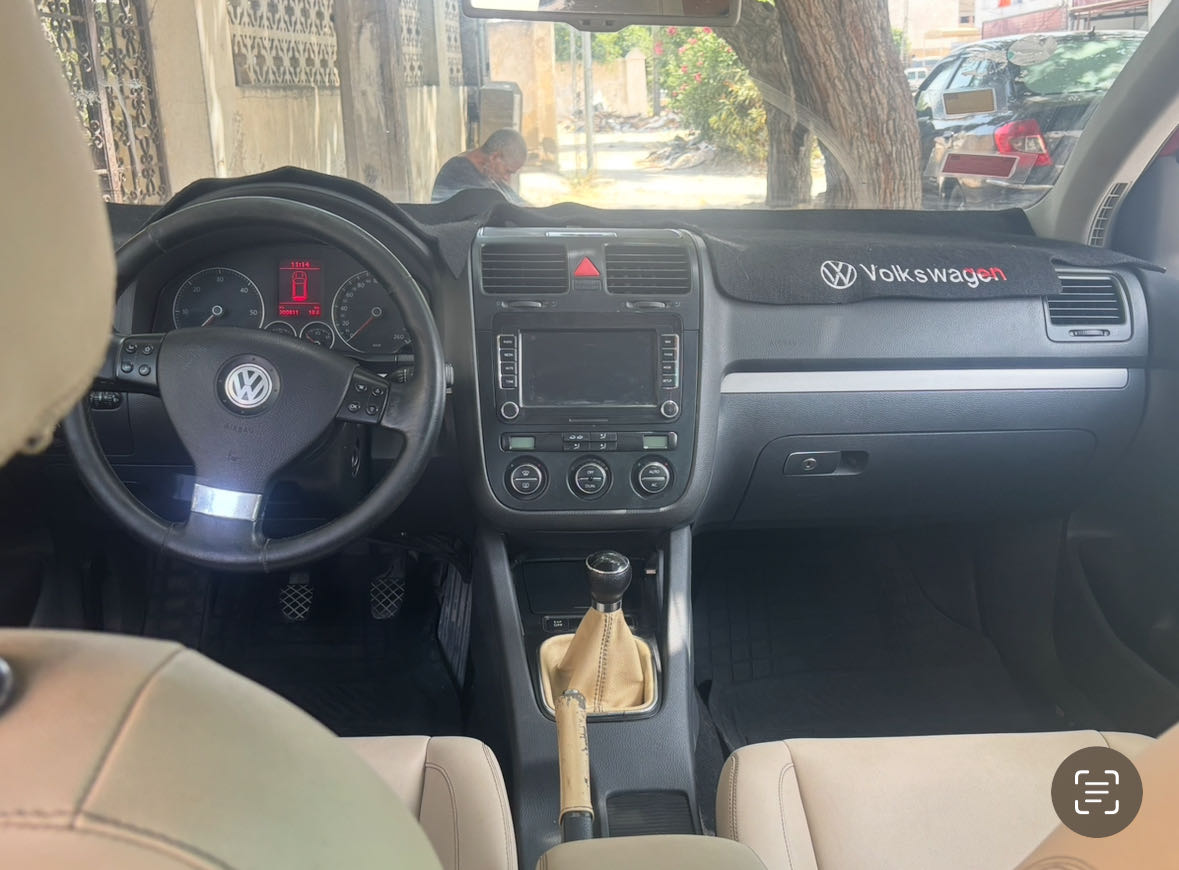 Golf 5 1.9 tdi bluemotion