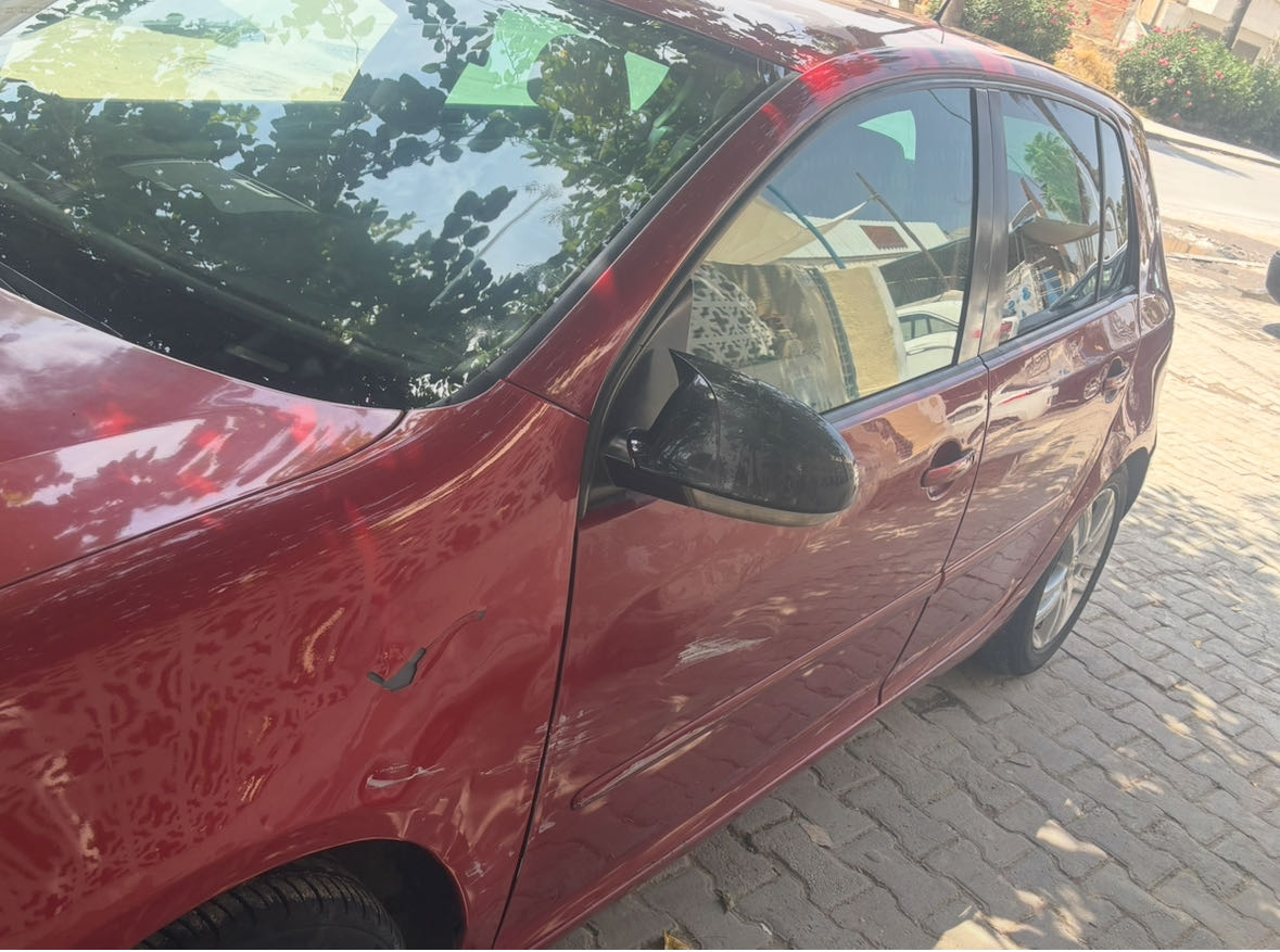 Golf 5 1.9 tdi bluemotion