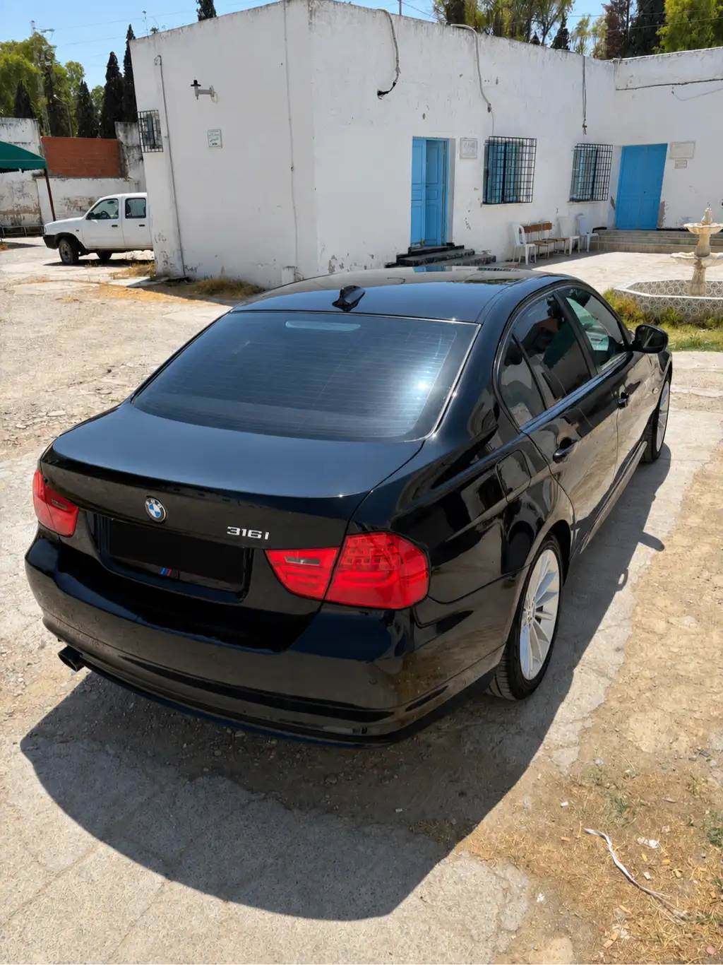 BMW E90 316i