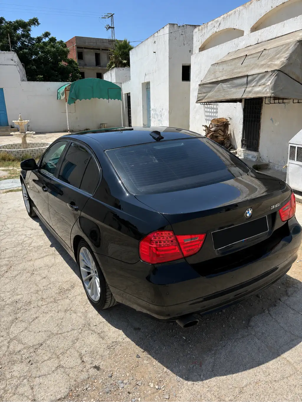 BMW E90 316i