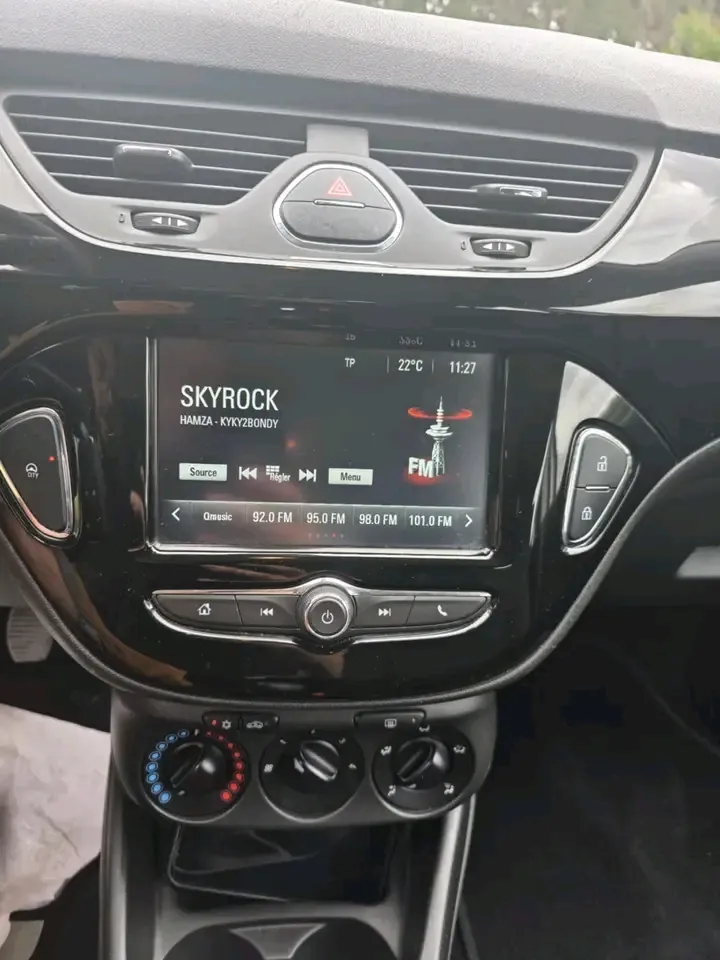 Opel Corsa e essence