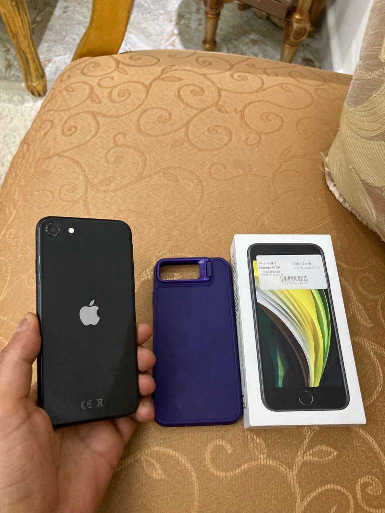 Iphone se 2020 jamais reparé