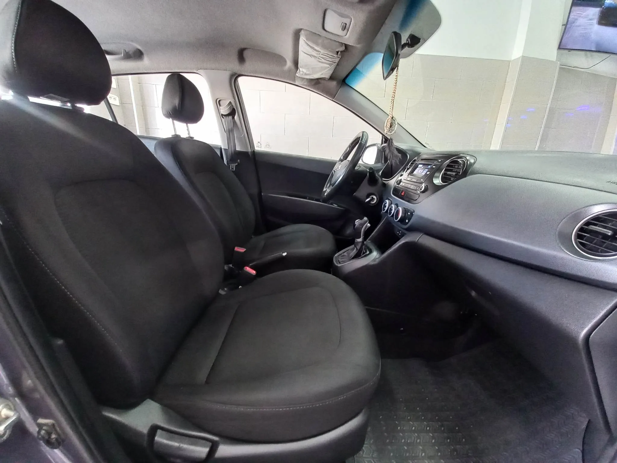 Hyundai Grand i10 BVA - Tel 98479647 - 21140009