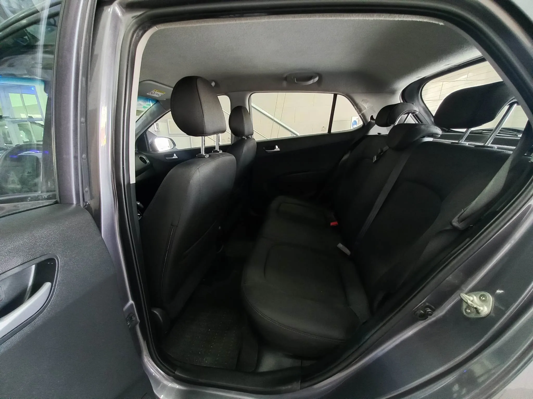 Hyundai Grand i10 BVA - Tel 98479647 - 21140009