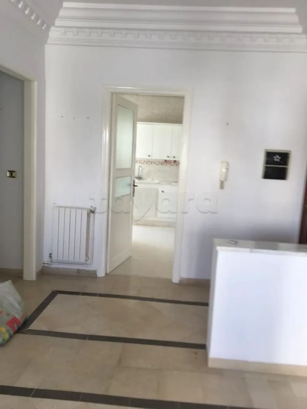 un appartement s+2 au 6éme étage(avec ascenseur) a loue a ennacer 2 a proximité kiosque total