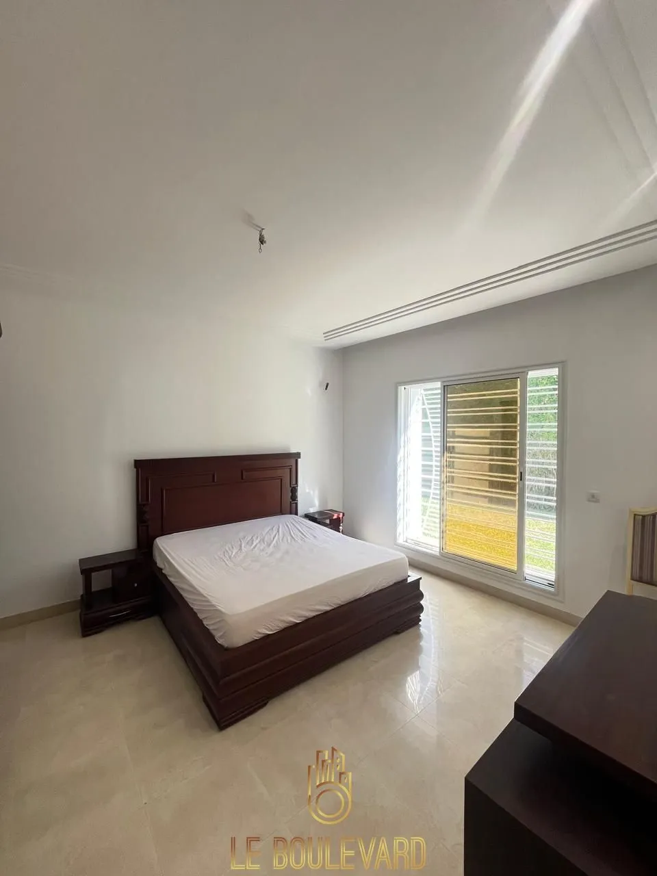 A Louer Villa S+3 Haut Standing Avec Jardin à Oued Souhil, Nabeul