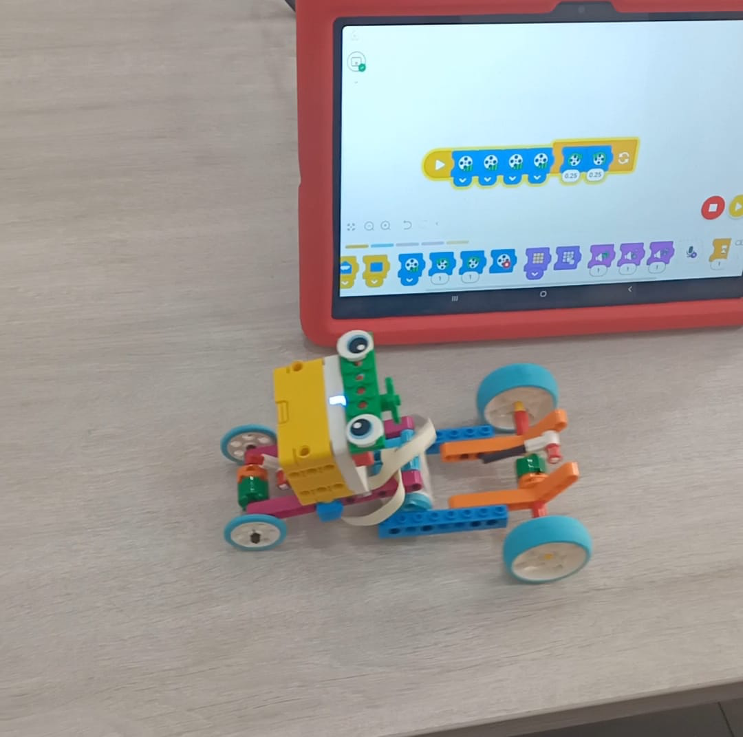 Études Particulières en Programmation & Robotique