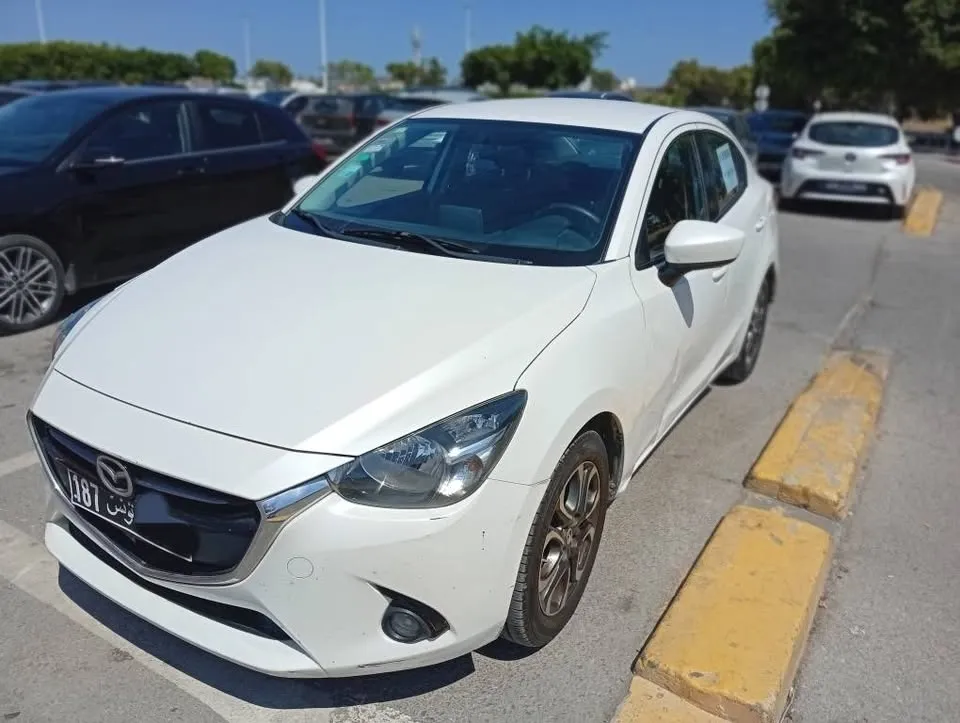 Mazda 2 année 2016 Zéro dépense