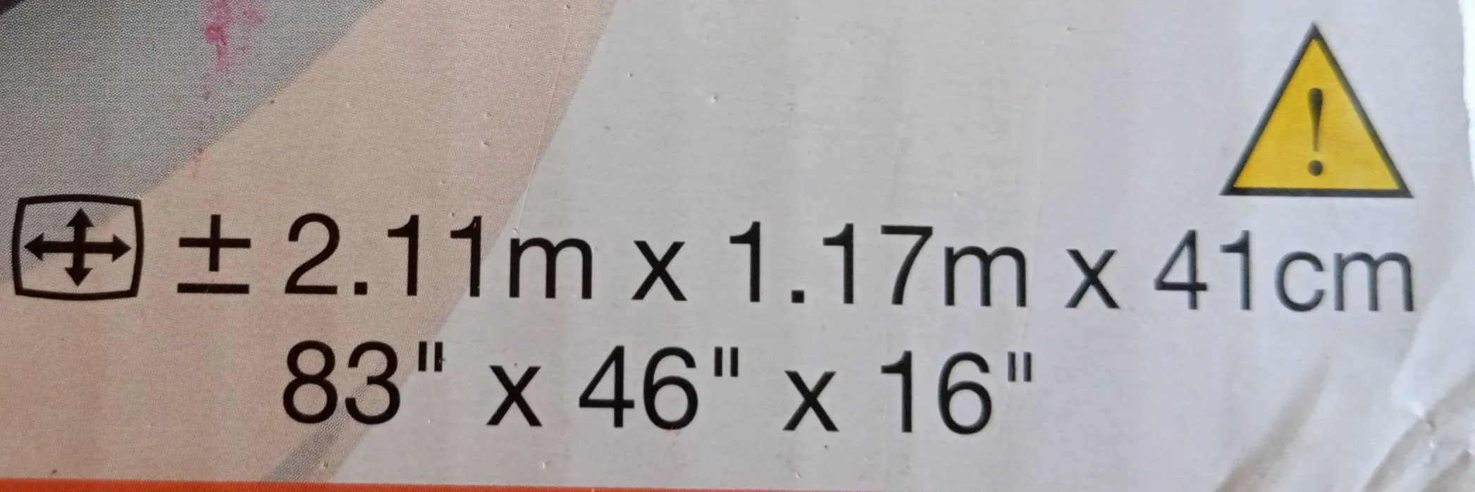 Très bonne affaire : Bateau gonflable Explorer 300 Intex avec une paire de rames et un gonfleur