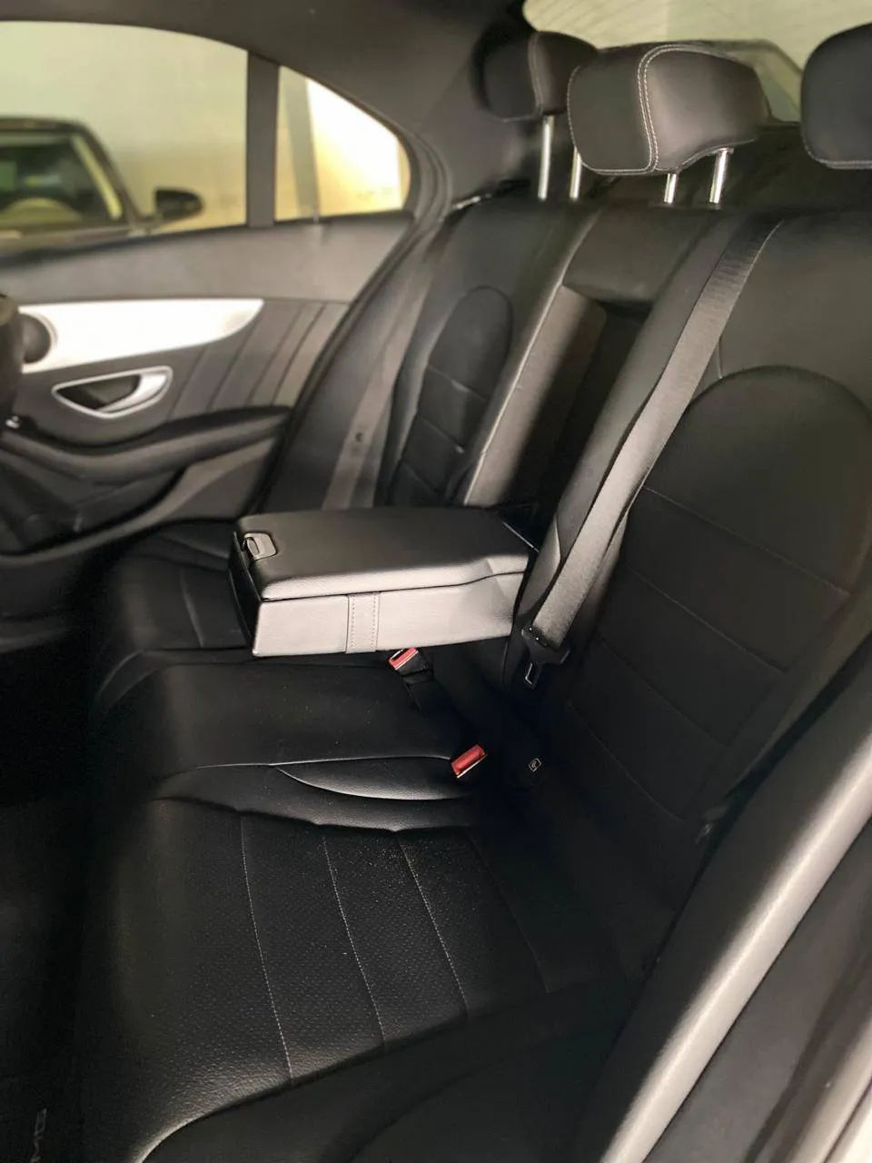 Mercedes C200