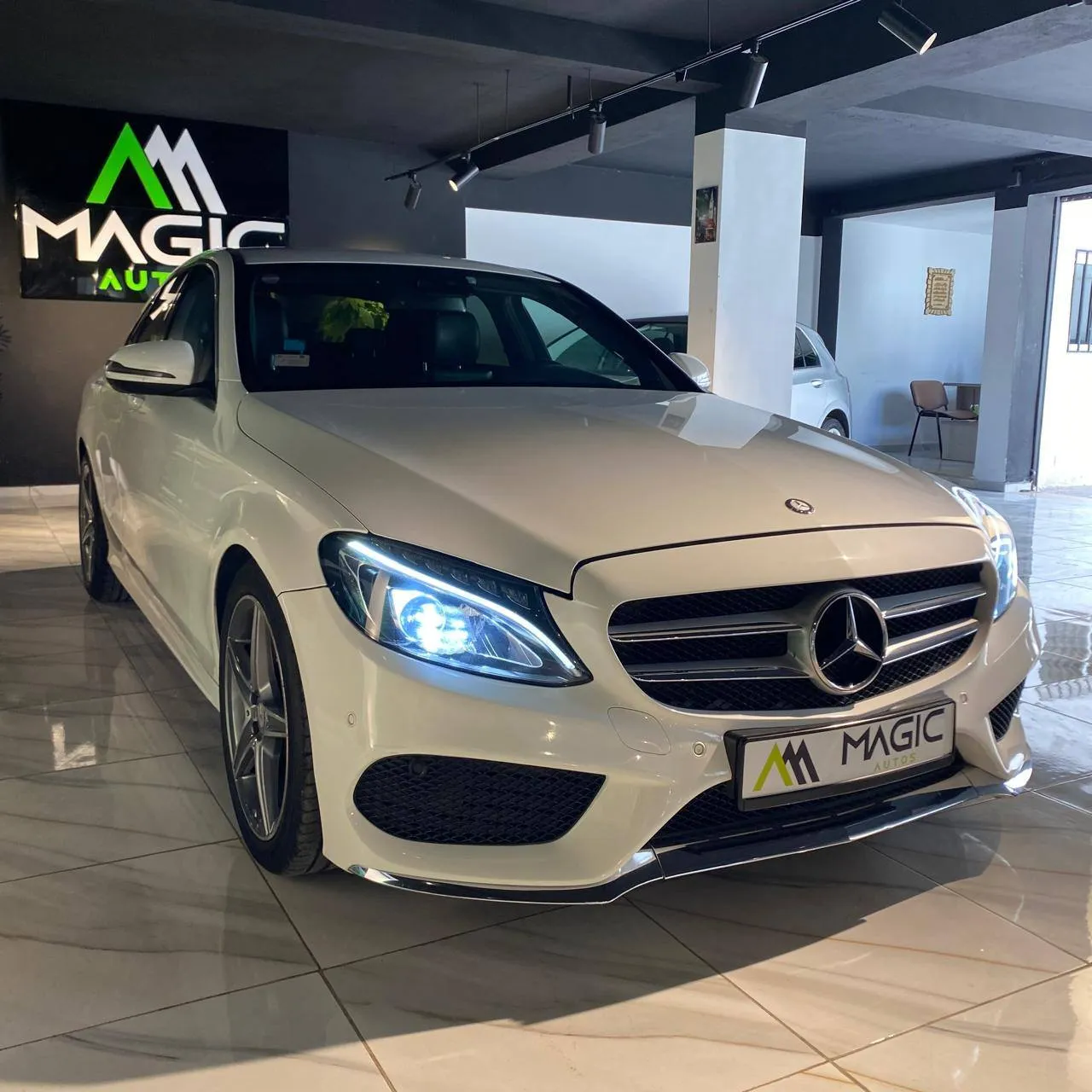 Mercedes C200