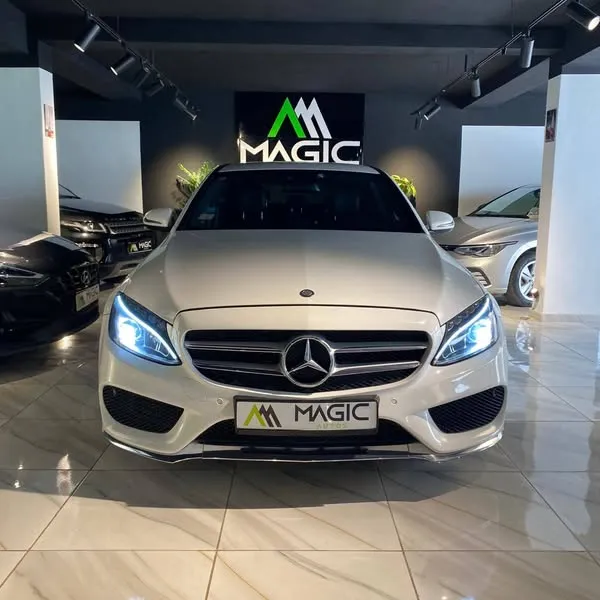 Mercedes C200
