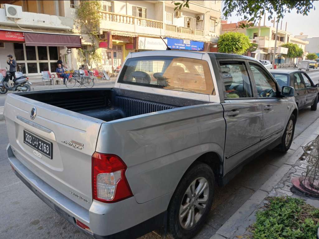 Ssongyong Action 1er main BOÎTE AUTO DIESEL