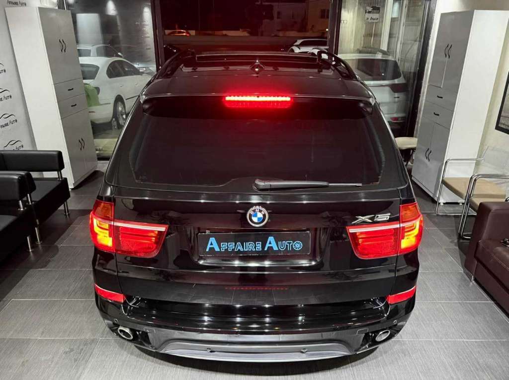 ⛔ BMW X5 3.5 XDrive ⛔
On accepte l échange des voitures