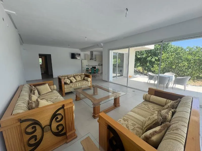 Villa AURALIE(Réf: L3239)