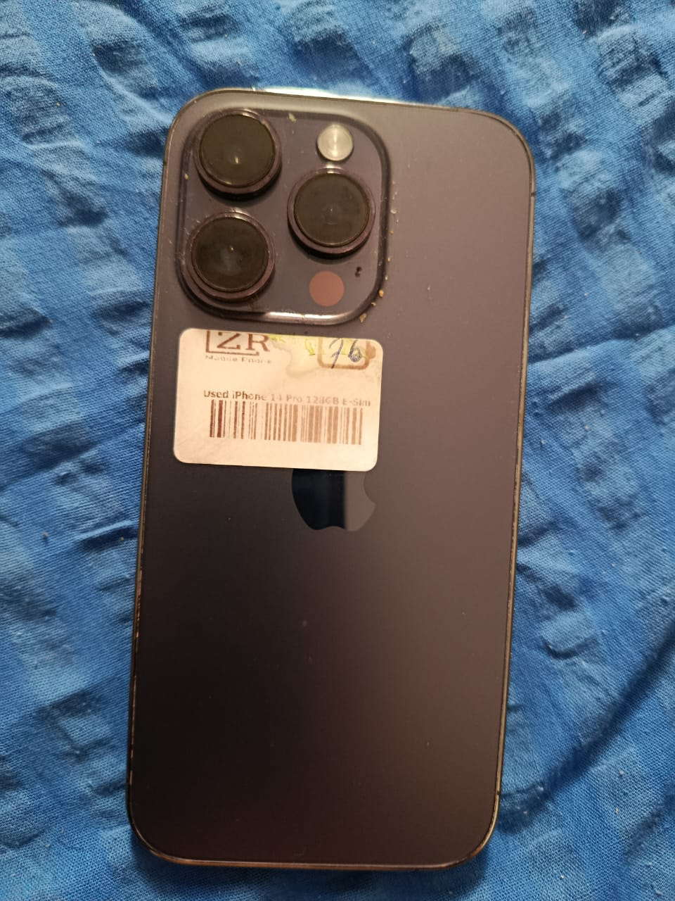 I phone 14 pro e sim