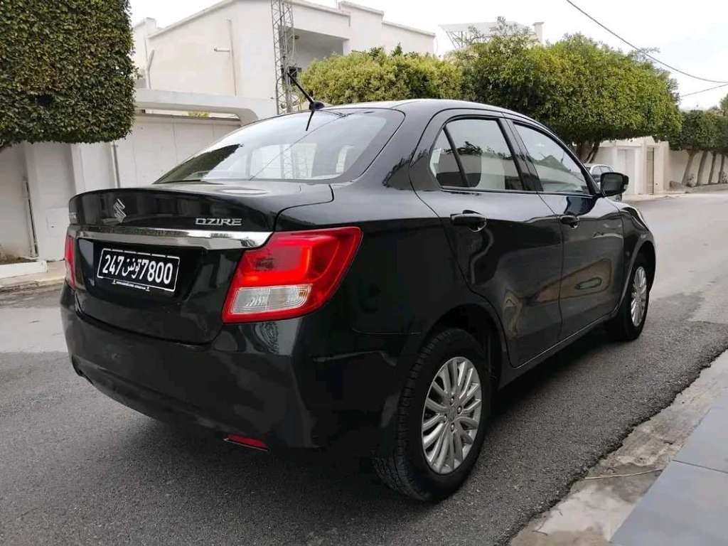 SUZUKI DZAIR PREMIÈRE MAIN EN ÉTAT NEUF