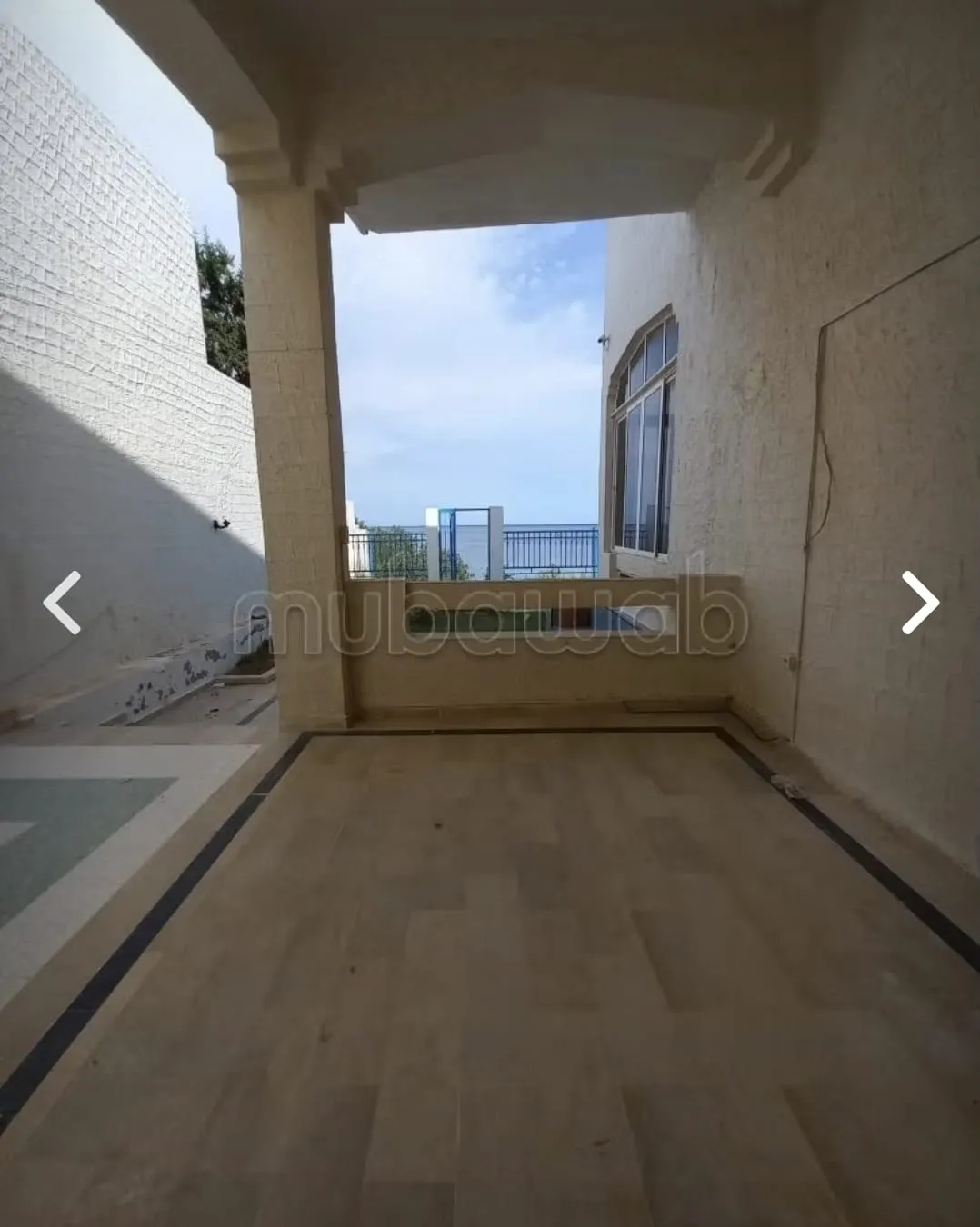 A ne pas rater  Villa R2 pieds dans l'eau  À chatt mariem Sousse