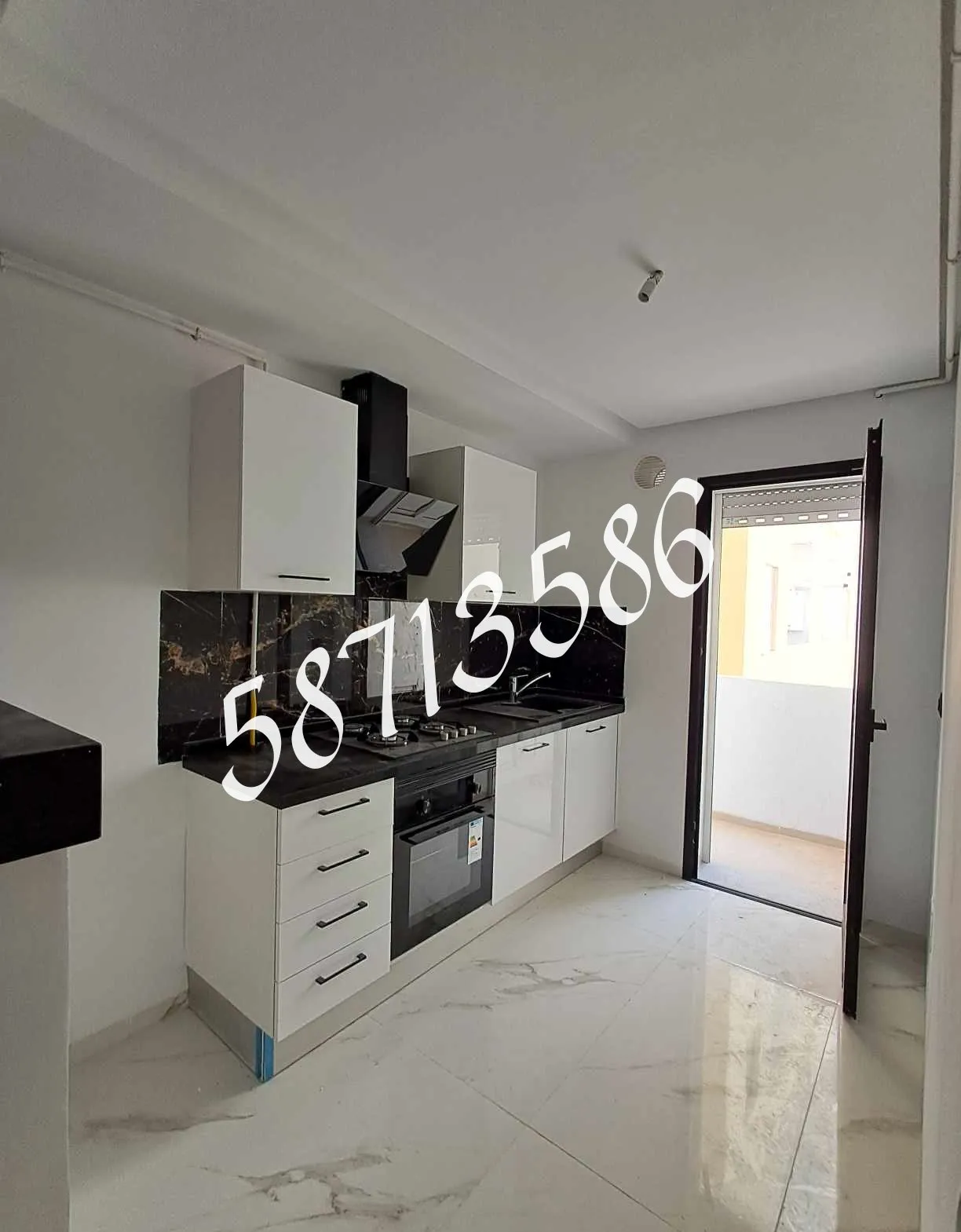 A LOUER S+1 – CITEE WAHAT – TEL 58713586 – FB.8208