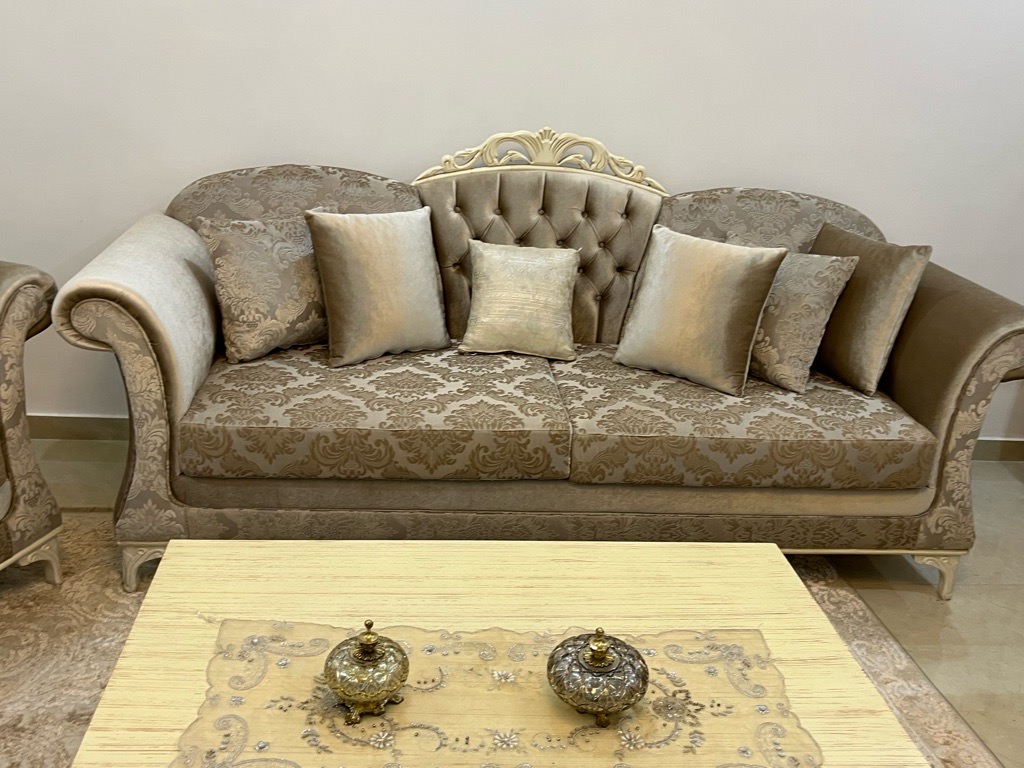Salon Baroque + table basse + Tapis