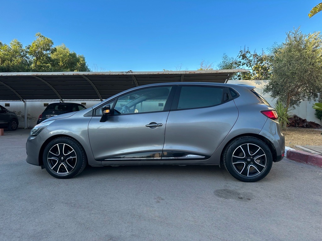 CLIO DYNAMIQUE 