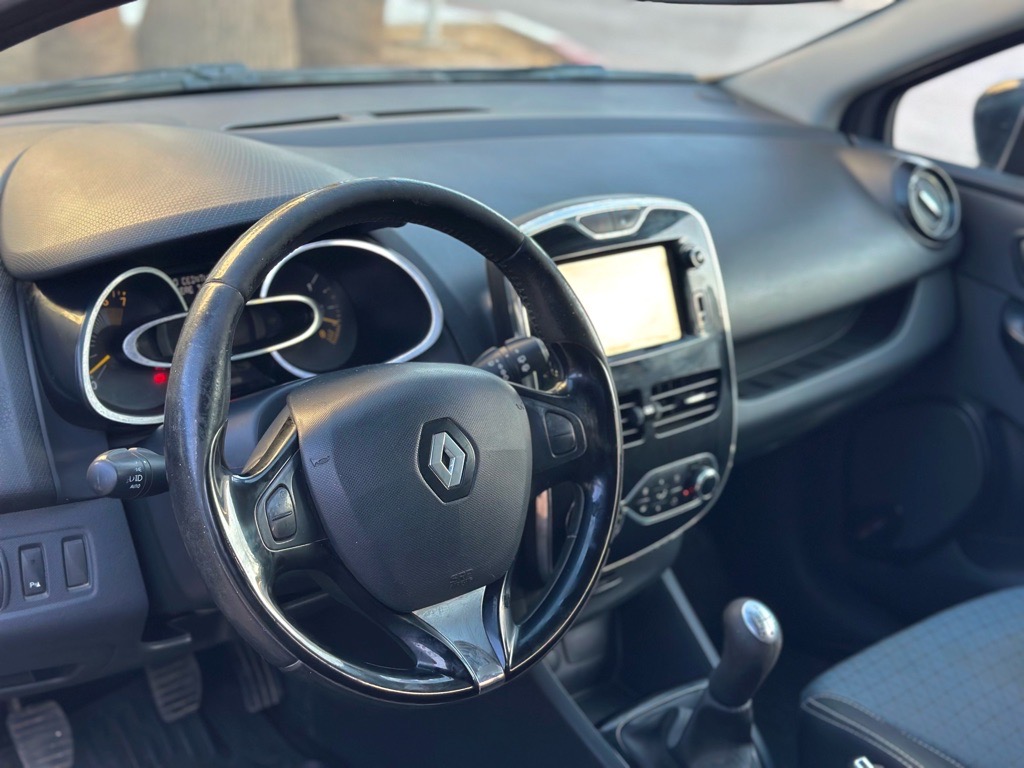 CLIO DYNAMIQUE 
