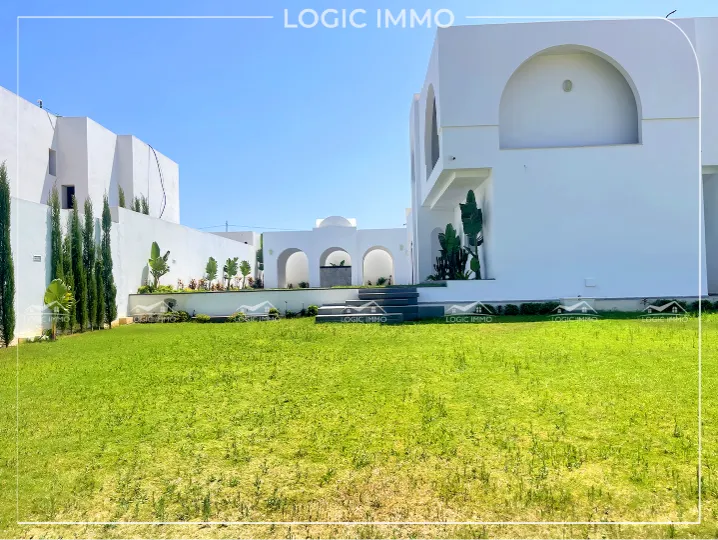 Villa S+4 a menchar 2 – Hammamet
