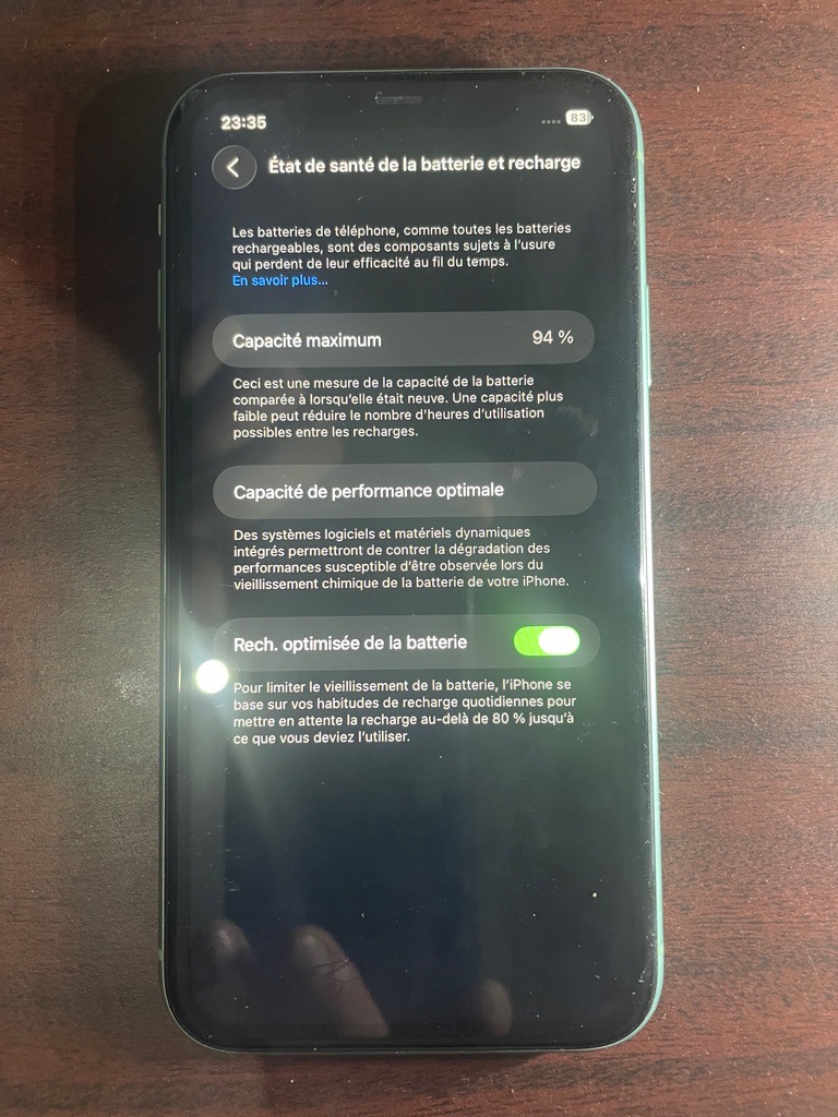 iphone 11 128GB importer jamais réparer
