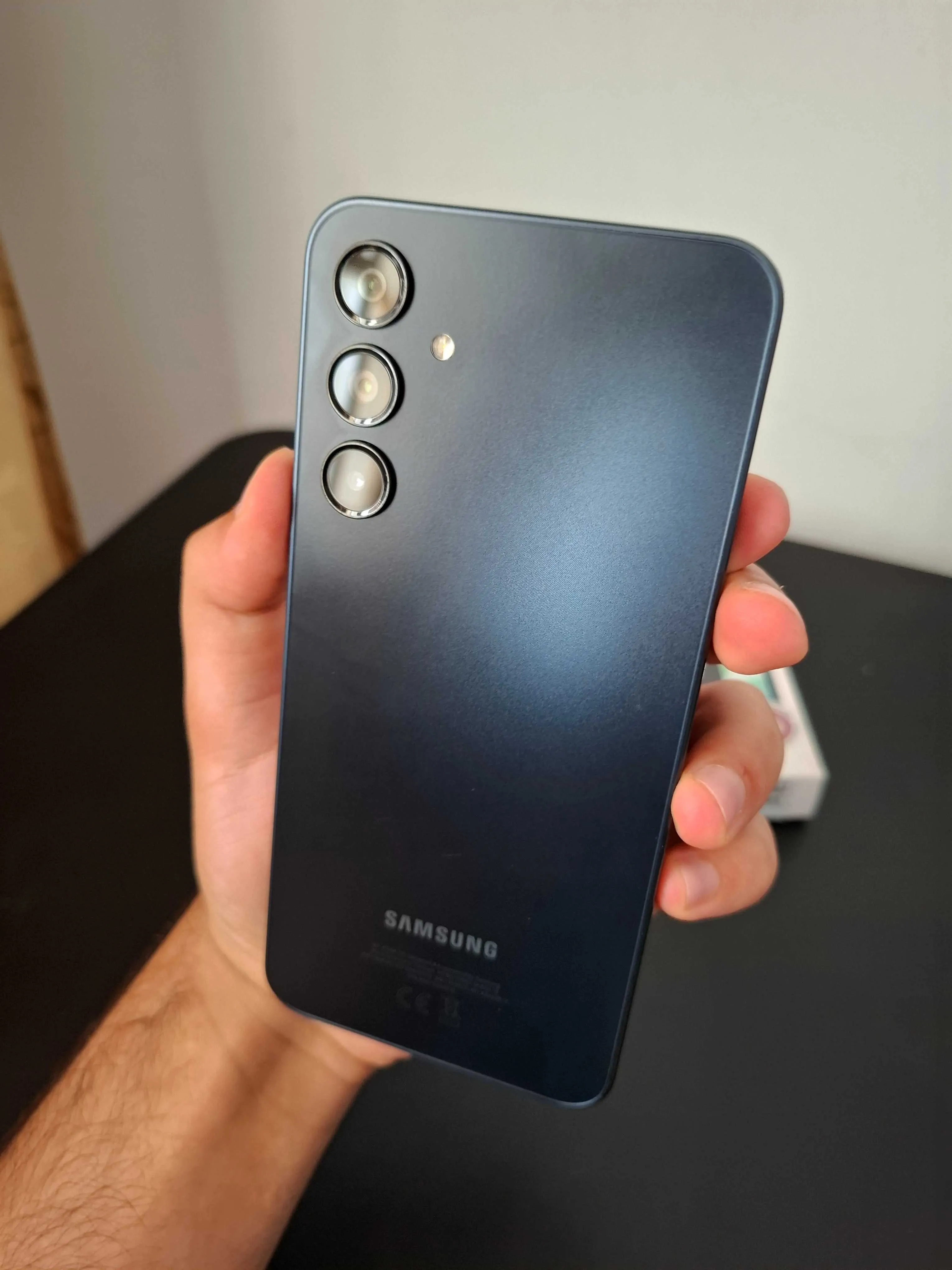 SAMSUNG A16 À vendre (Téléphone utilisé seulement deux semaines.)