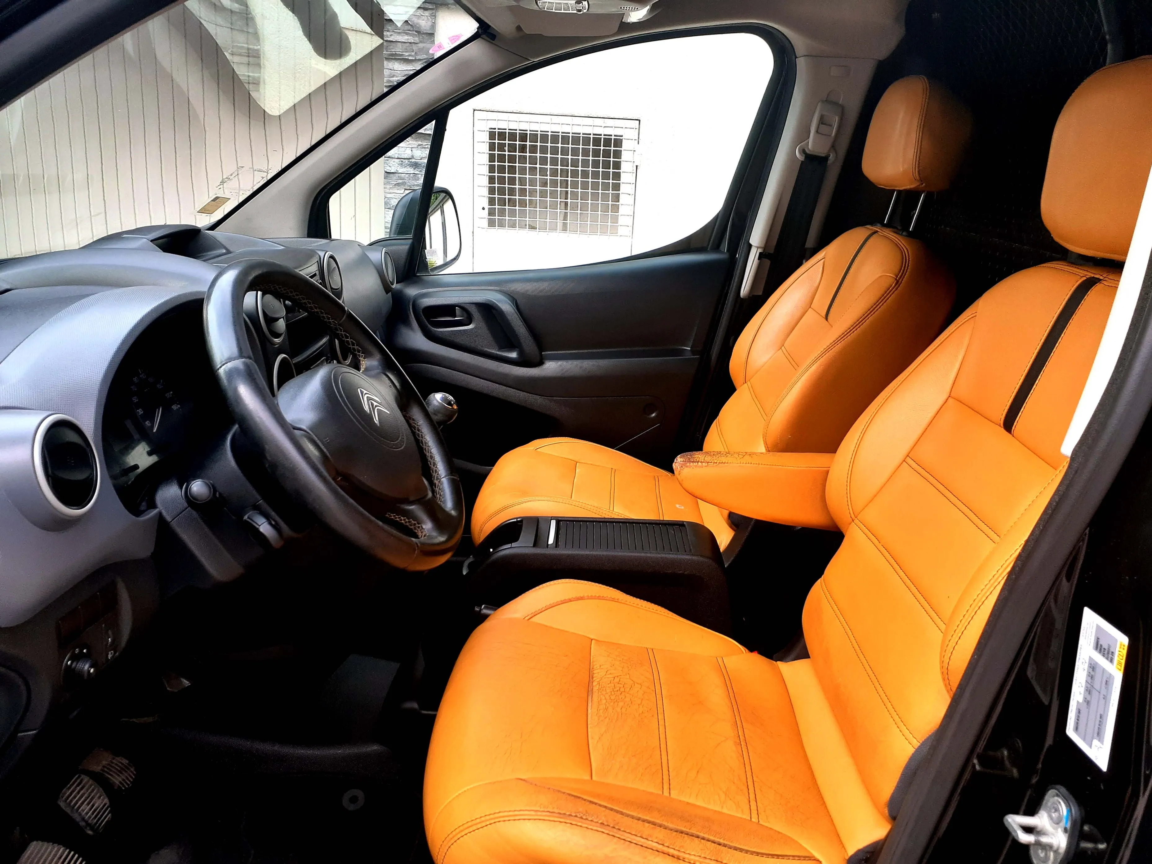 Citroën Berlingo b9 première main 77km tu182