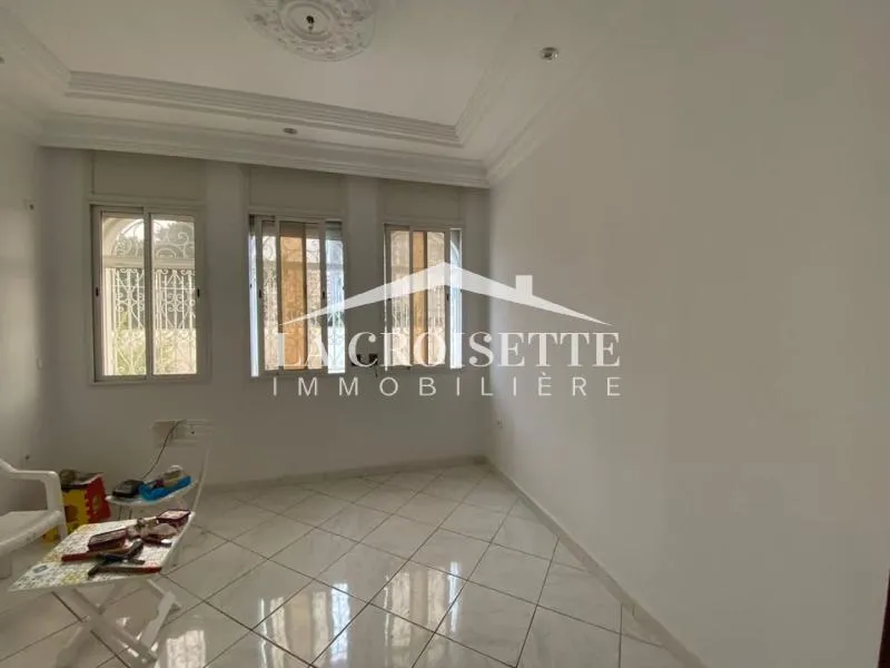 Rez-de-chaussée de villa s4 avec jardin aux Jardins de Carthage MRCL0345