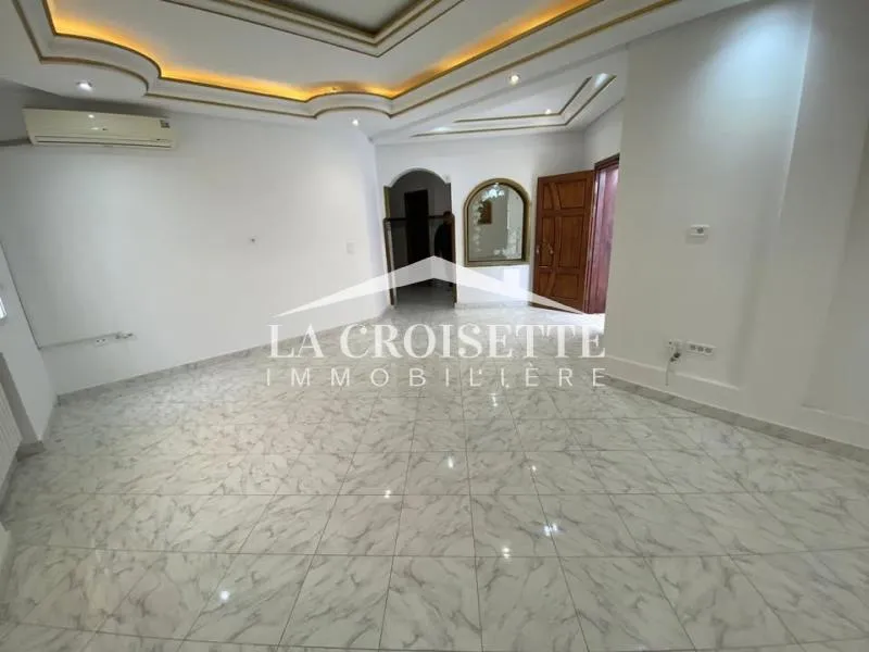 Rez-de-chaussée de villa s4 avec jardin aux Jardins de Carthage MRCL0345