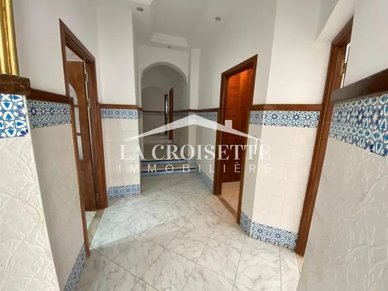 Rez-de-chaussée de villa s4 avec jardin aux Jardins de Carthage MRCL0345