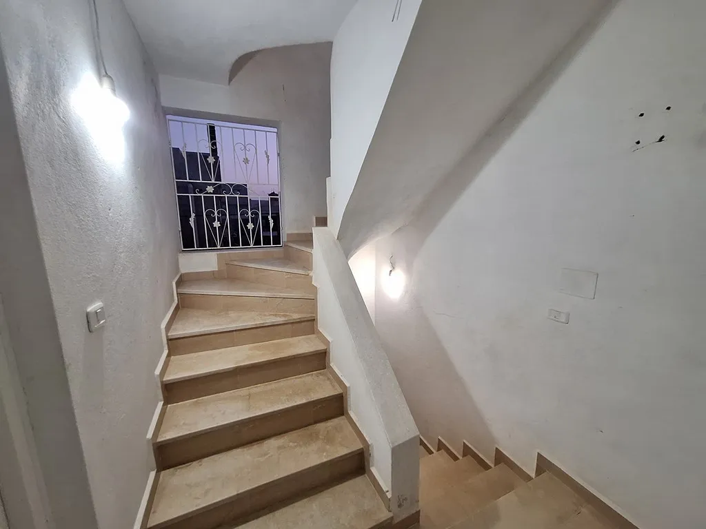 Maison à Vendre à Mourouj 2