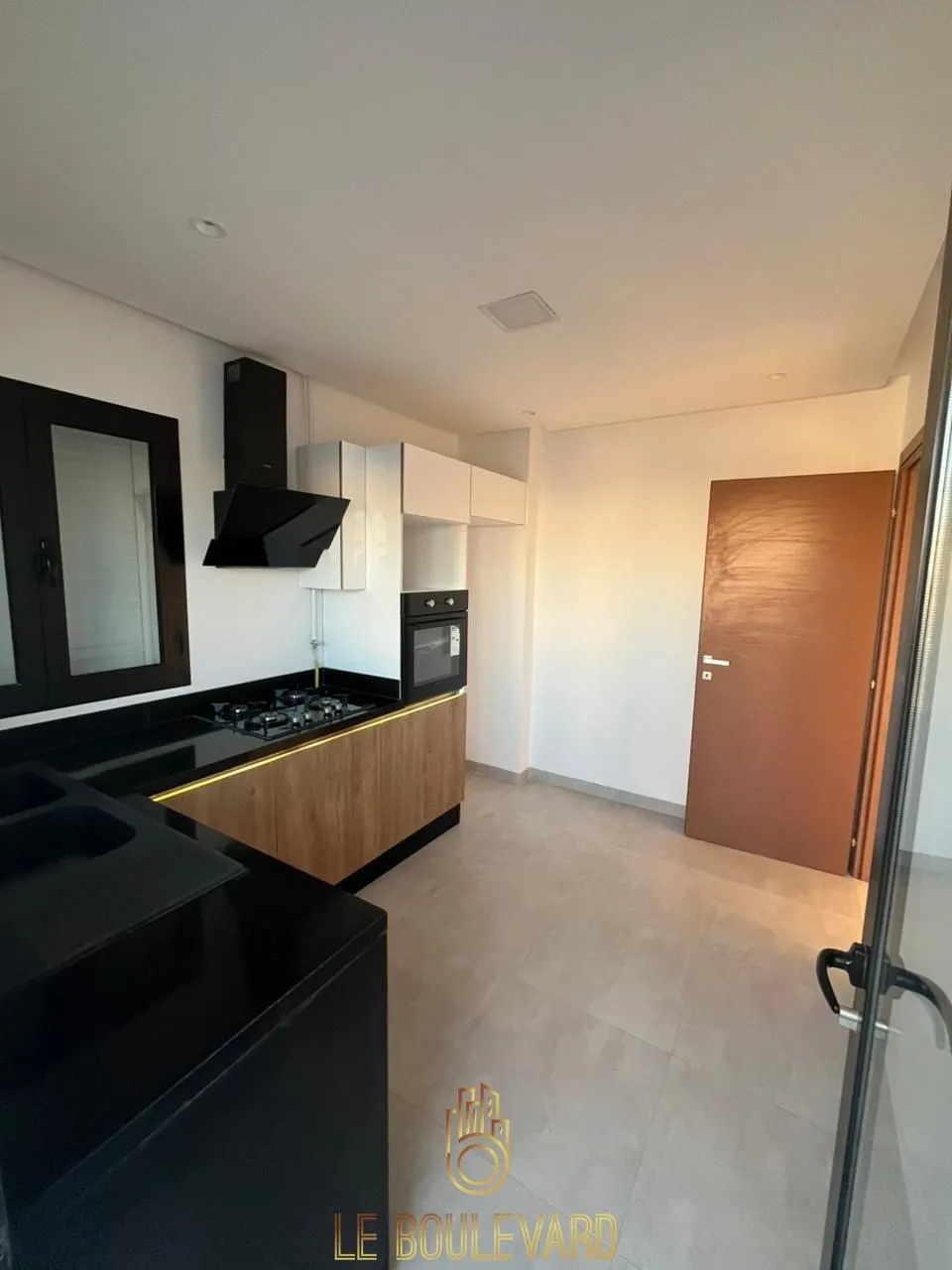 A vendre Appartement S+2 avec terrasse vue sur mer à AFH Mrezga , Cité El Wafa