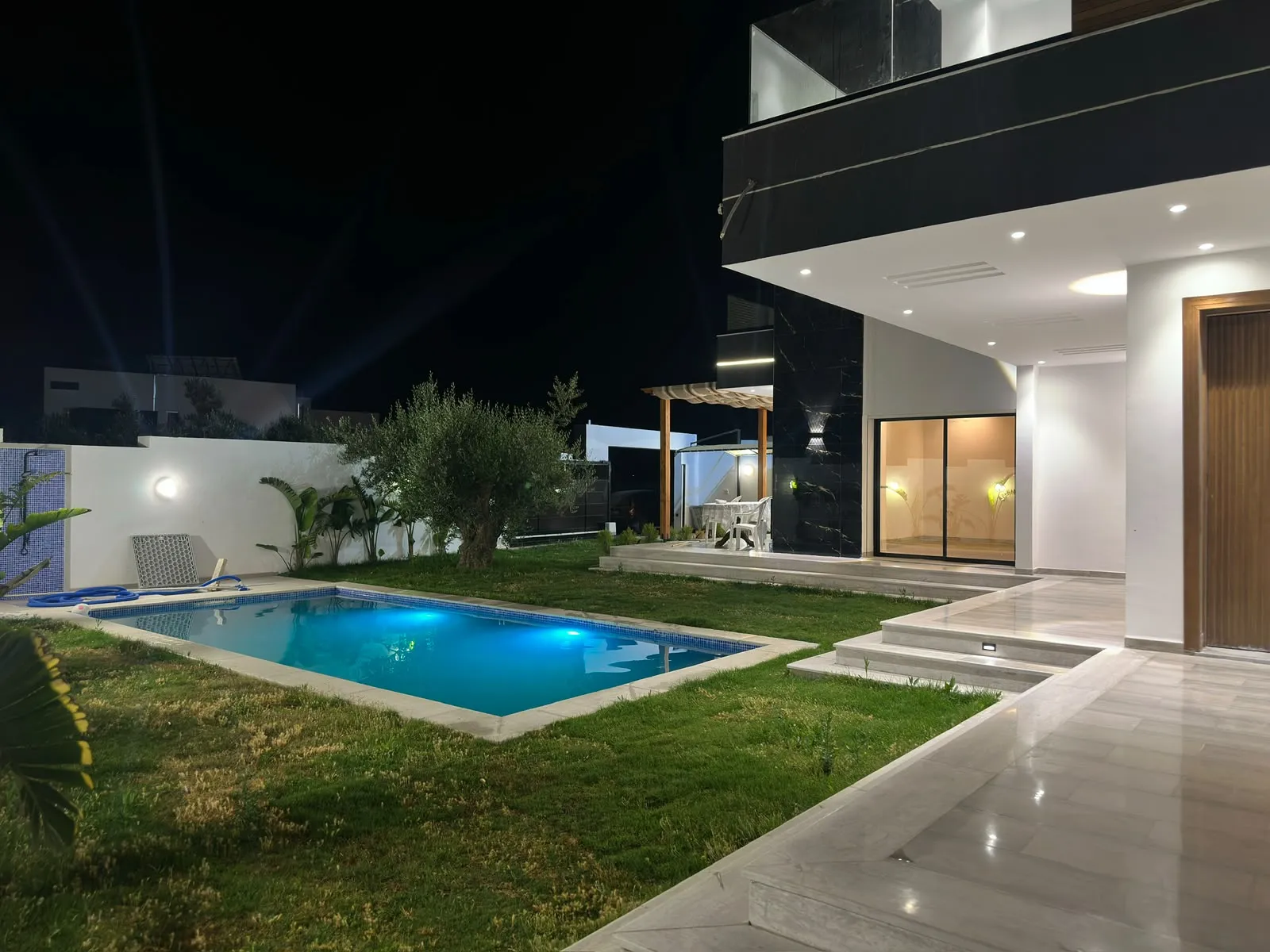 une charmante villa de style moderne
