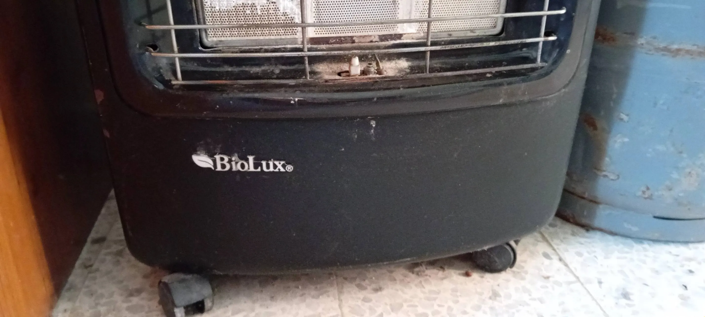 à vendre un réchaud àà vendre un réchaud à gaz de type Biolux, 