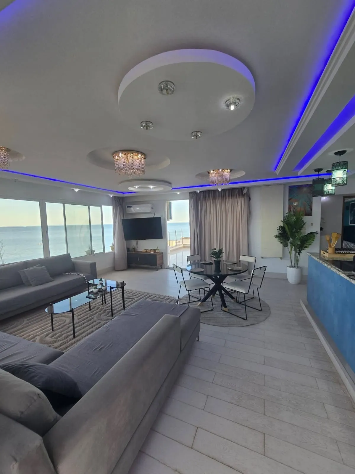  Penthouse : appartement  s+2 Chott Mariem, Sousse