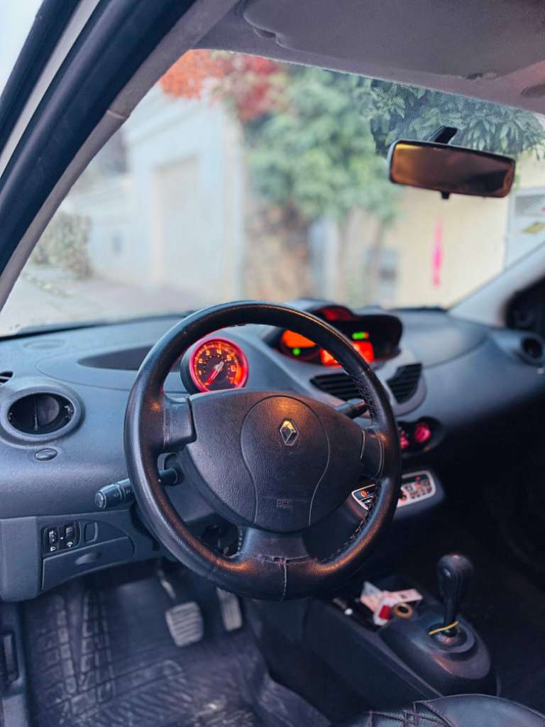 RENAULT TIWNGO